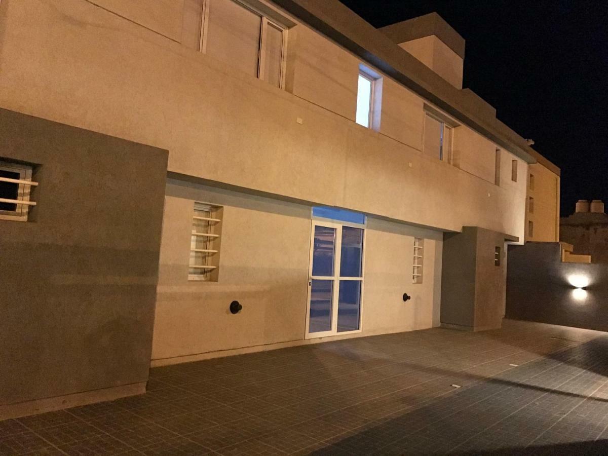 Platinum Apart Viedma Bagian luar foto